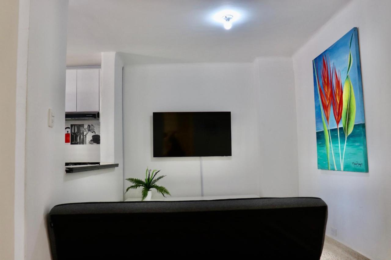 Alojamiento Río Puerta de Oro: Riverside Comfort with Hot Showers Barranquilla  Exterior photo