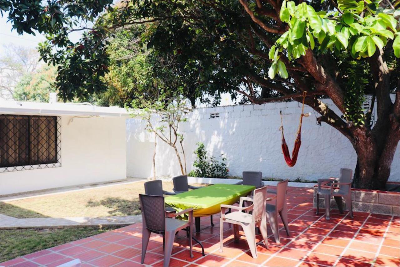 Alojamiento Río Puerta de Oro: Riverside Comfort with Hot Showers Barranquilla  Exterior photo